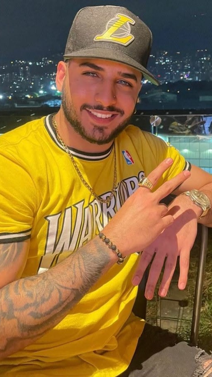 Carlos